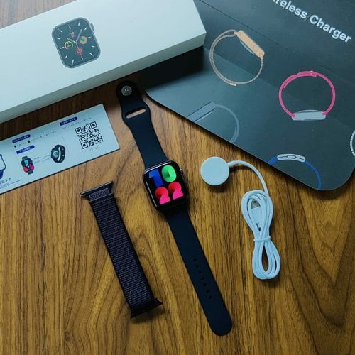 ساعت هوشمند FK88 Pro به همراه بند اضافه