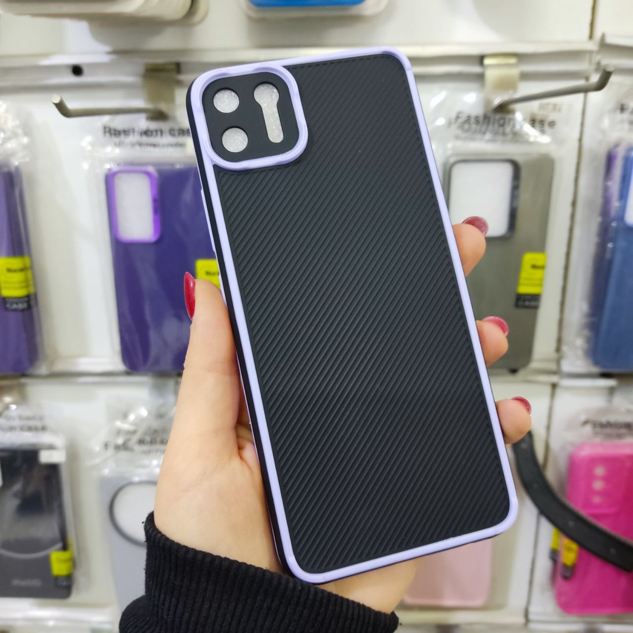 قاب طرح کربنی Realme C11 با محافظ لنز دار